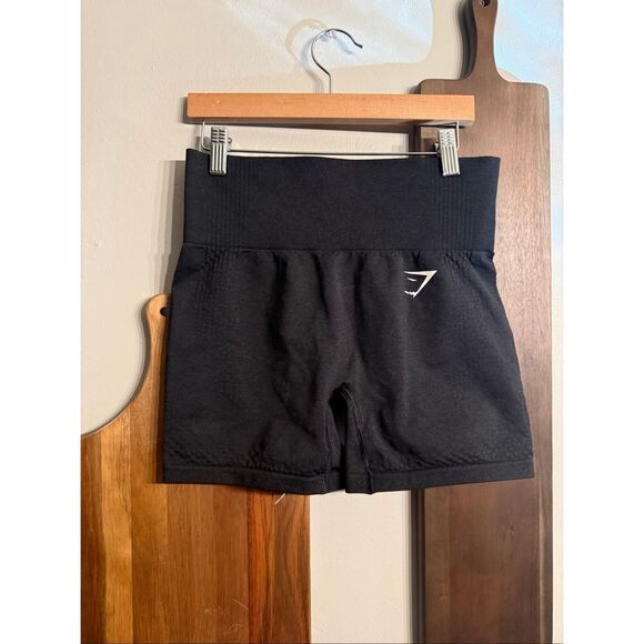 Gymshark black biker spandex shorts size Small - Picture 1 of 3